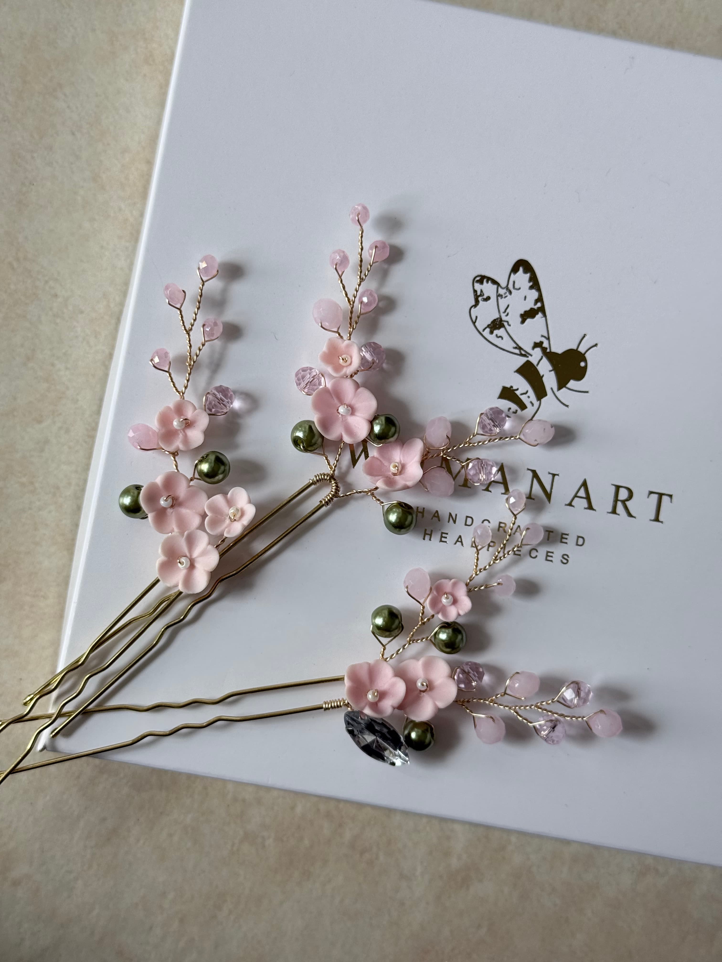 Green and pink Hair Pins